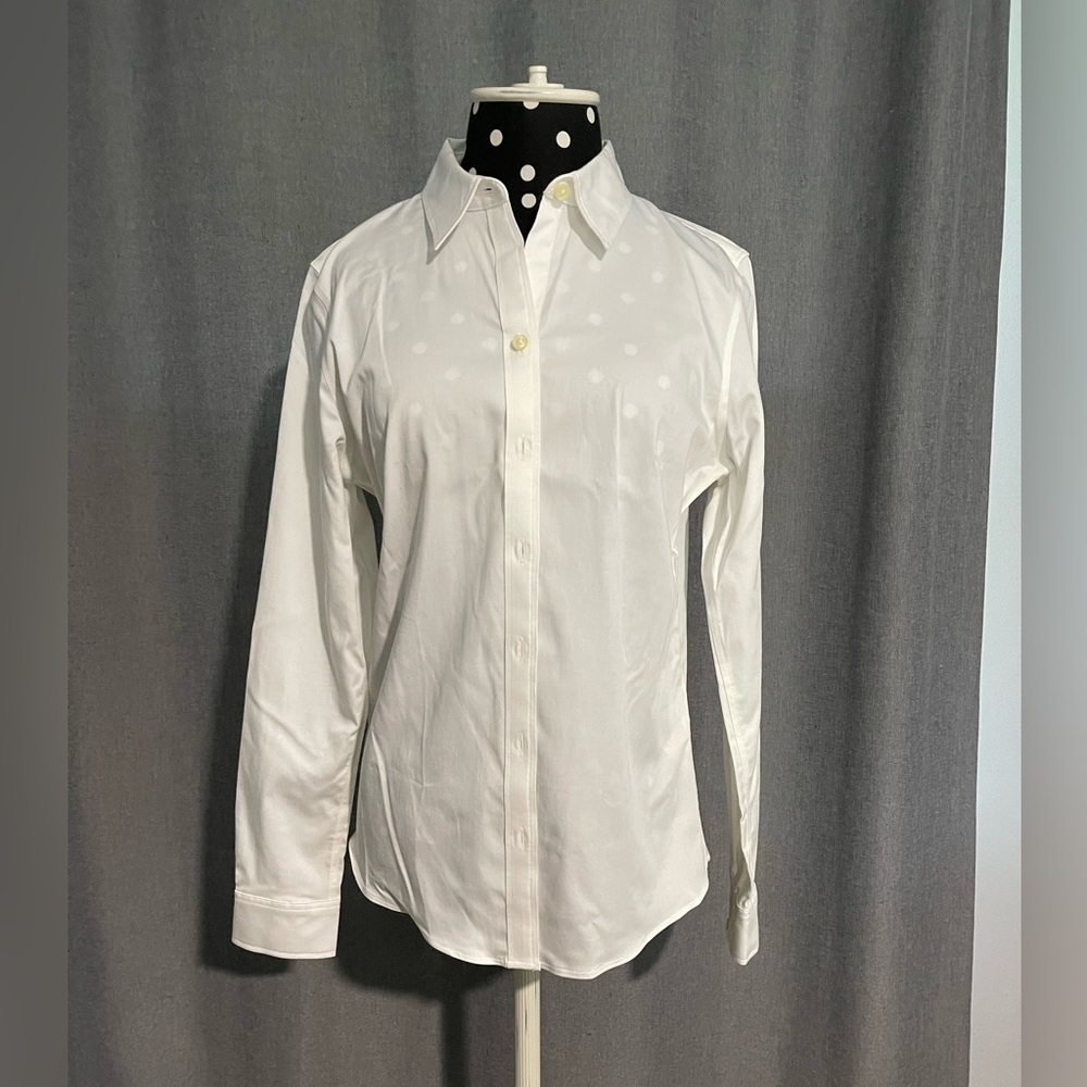 Banana Republic tailored white collared shirt. Size 10